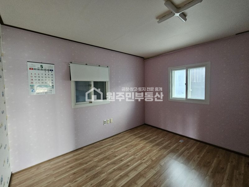 경기 화성만세구 향남읍 행정리 가동 도로변 60p 자동차관련 접근성,마당 좋은 소형공장 창고임대 츄레라진입 월세 매물번호 10023 사진 12