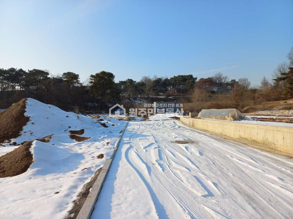 경기 화성효행구 정남면 관항리 1동 마당넓은 신축 단독공장 매매, 부지421P,건물60P,대형차진,출입 매매 매물번호 10025 사진 14