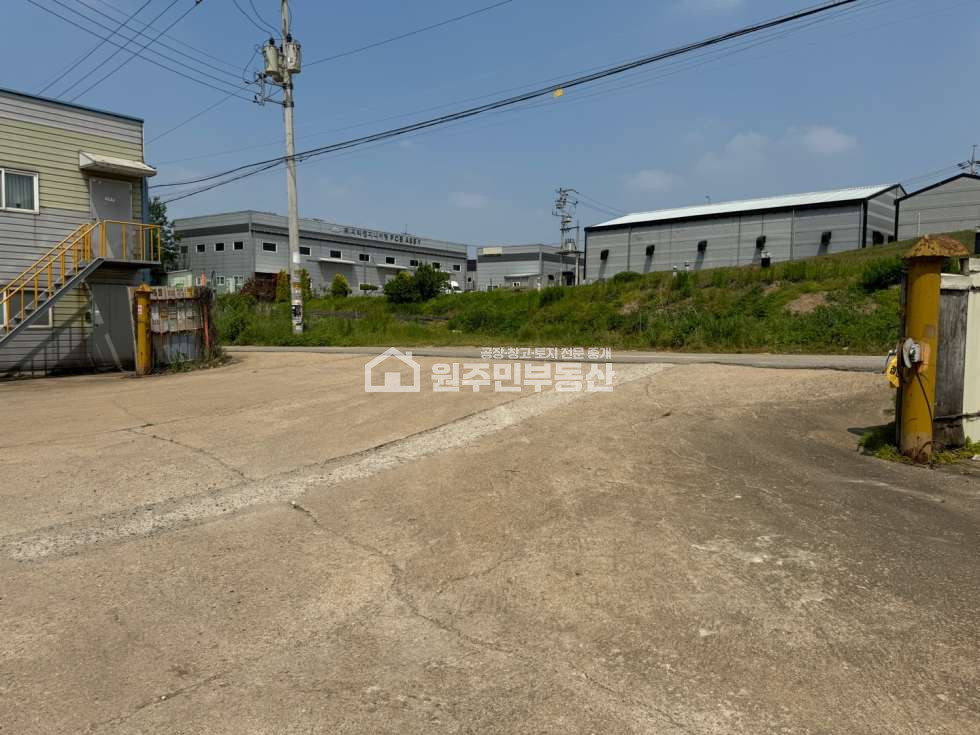 경기 화성만세구 양감면 용소리 744 야적넓은 공장 76p임대, 대형차,컨테이네진입, 2차선200m 월세 매물번호 10034 사진 12