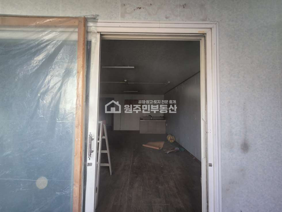 경기 평택시 서탄면 수월암리 240-8 주건축물제1동 2차선 도로변 단독 창고 임대, 1층60p,2층35p 도소매,유통,창고등 월세 매물번호 10046 사진 10